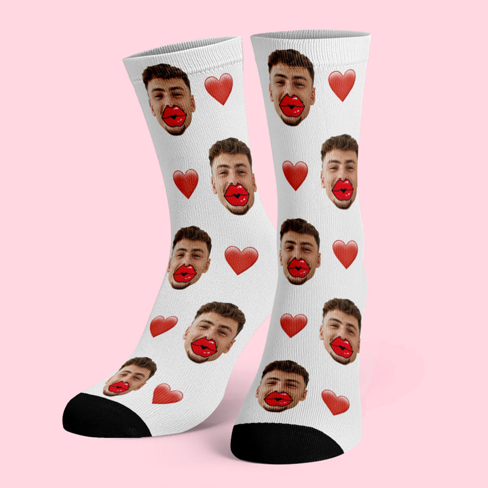 Benutzerdefinierte Gesichtssocken Ar-ansicht Herz Und Rote Lippen Socken Valentinstagsgeschenk - MyFaceBoxerDE